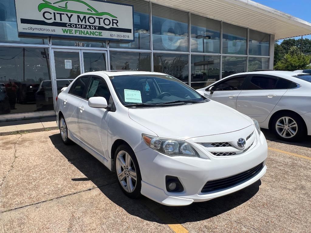 2013 Toyota Corolla S AT's photo