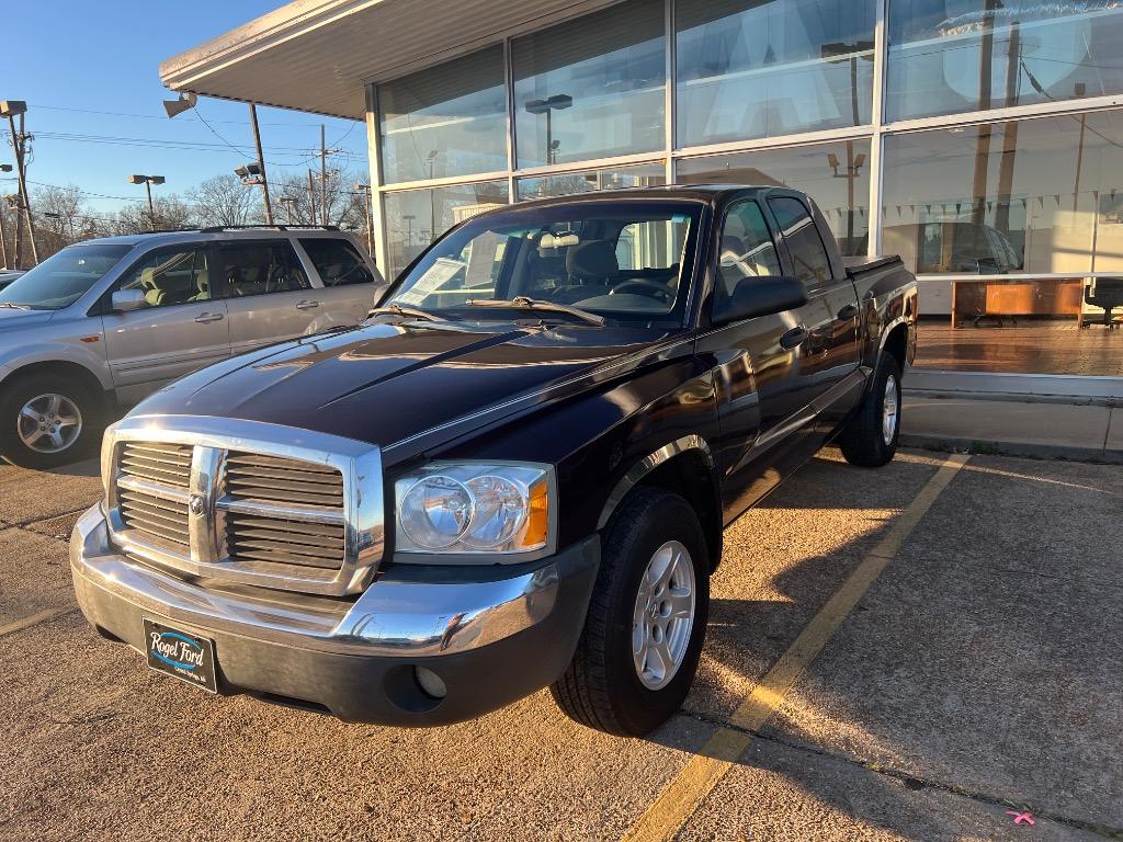 2005 Dodge Dakota SLT